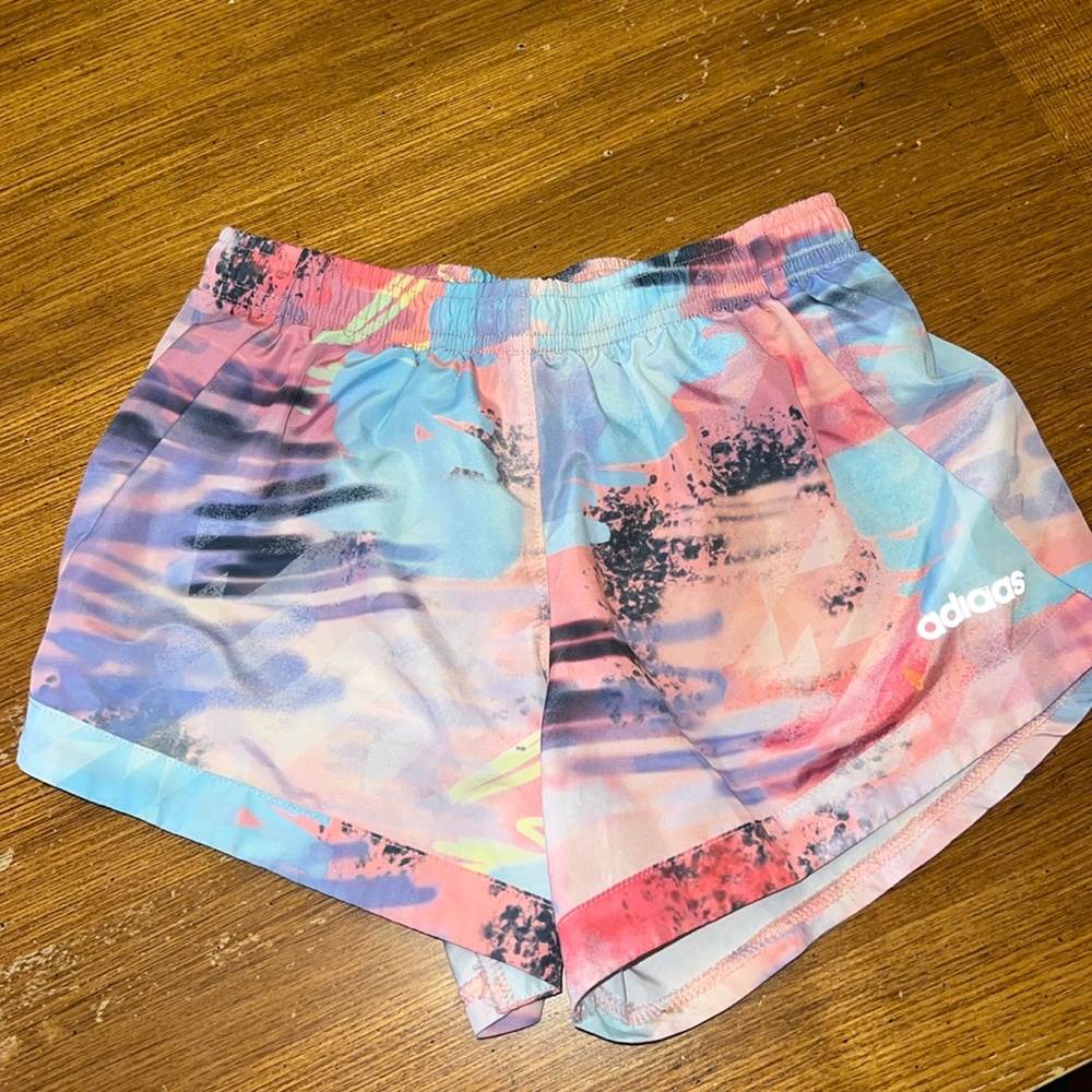 Adidas Girl’s Running Shorts ☀️